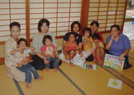 つどいの広場を利用する親子の皆さん